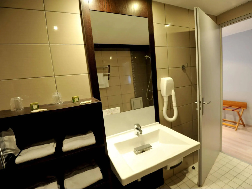 Logis Cottage Hotel
