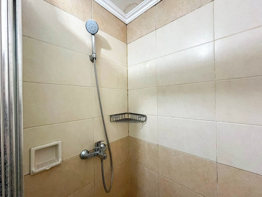 Spacious White 3Br At Grand Setiabudi Apartment