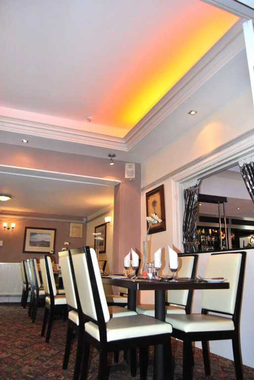 Olivers Lodge Hotel