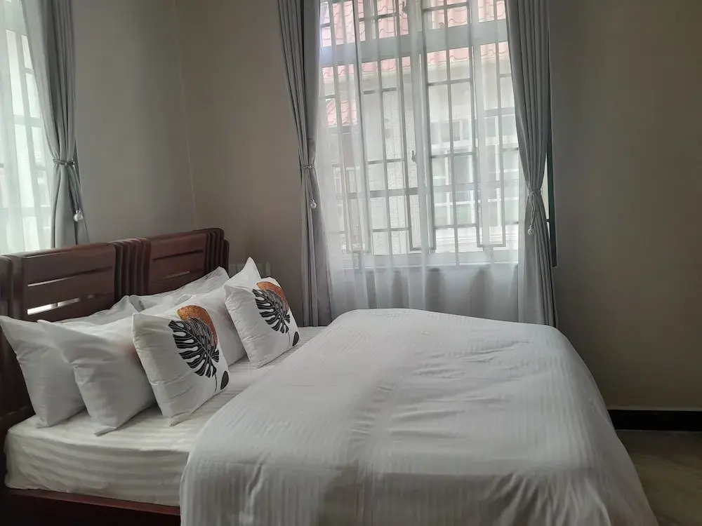 Villa Home Hotel & Apartment