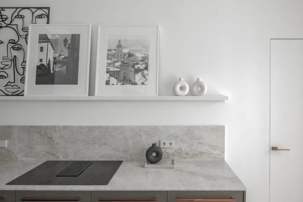 2BR flat with terrace in Vilnius Old Town by IVIS House