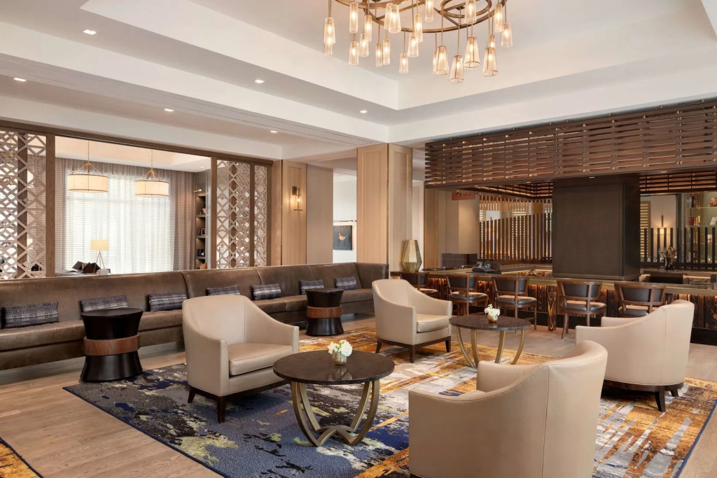 The Harpeth Franklin Downtown, Curio Collection by Hilton