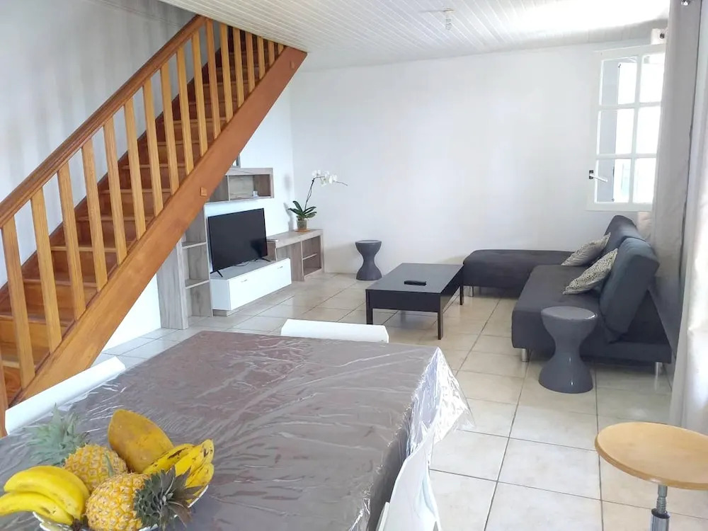 House with 4 Bedrooms in Saint-Leu, with Wonderful Sea View And Enclosed Garden - 10 Km From the Beach