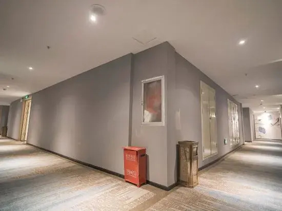 Liza Hotel