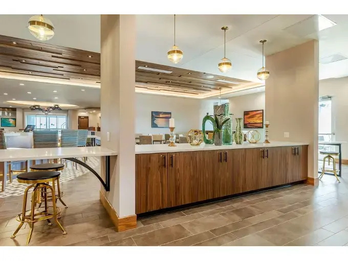 Cambria Hotel Bettendorf Quad Cities