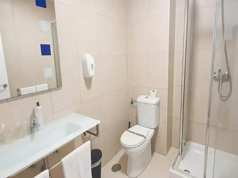 Oliva Rooms 3000