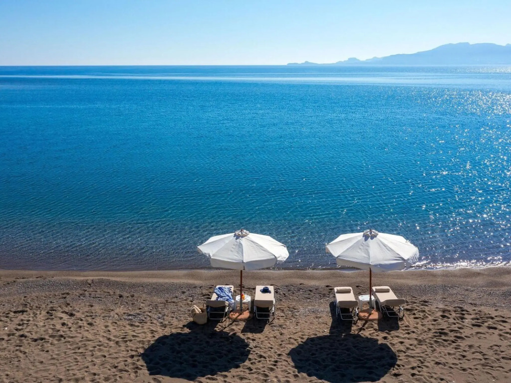 holiday home, Charaki