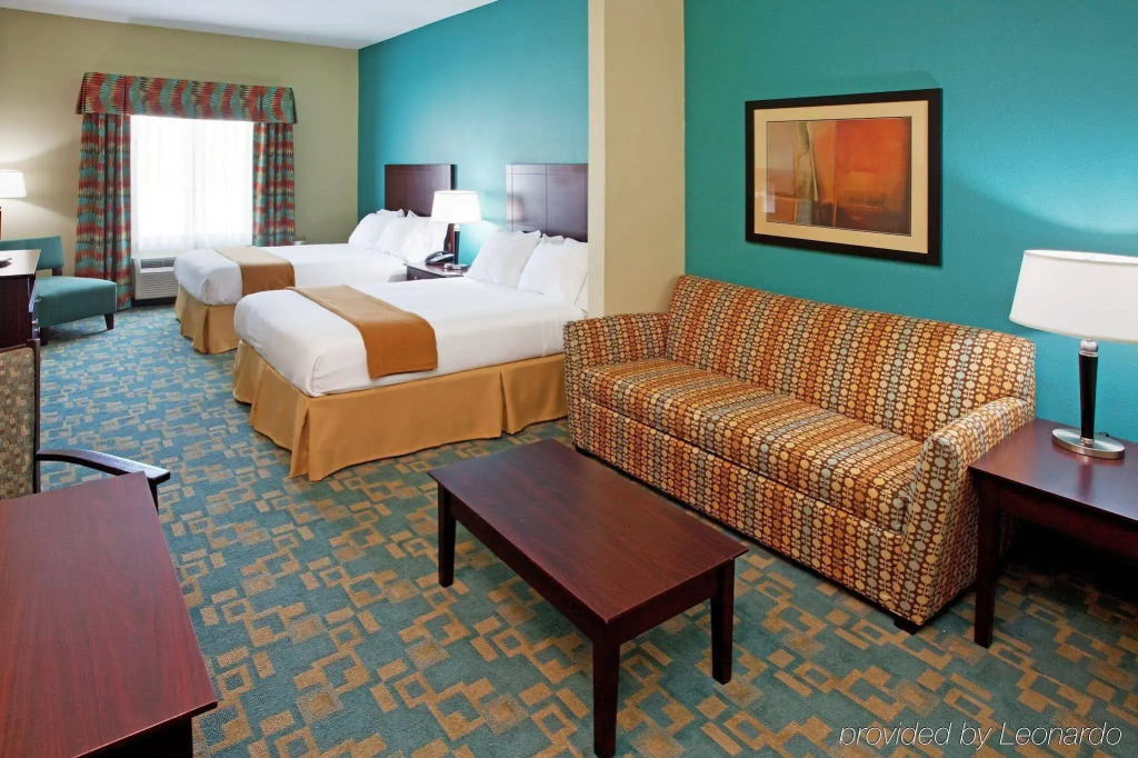 Holiday Inn Express Hotel & Suites Salem by IHG
