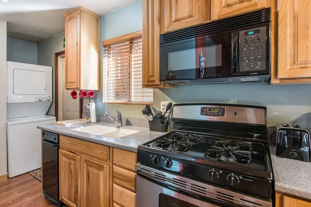 Moonridge Charmer - 2 Br Home