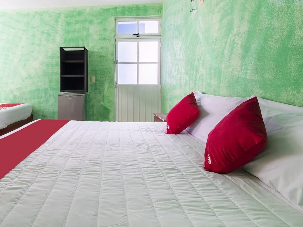 OYO Hotel Maria Ines