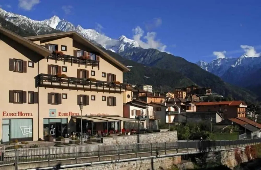 Euro Hotel