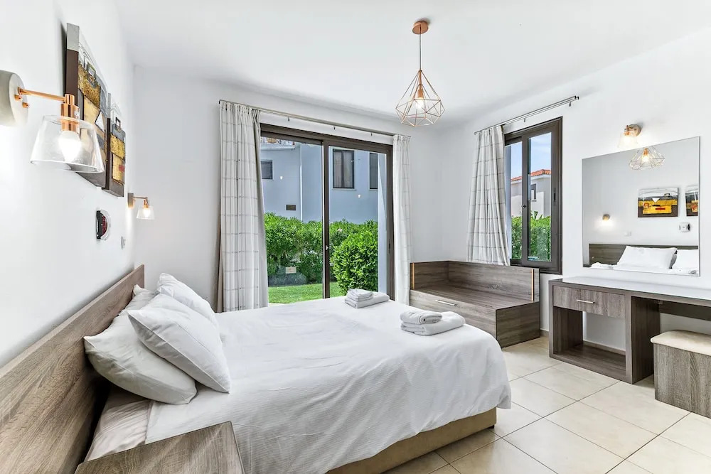 Platzia Beach Villas