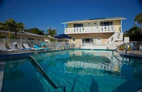 White Sands Beach Resort - Anna Maria Island