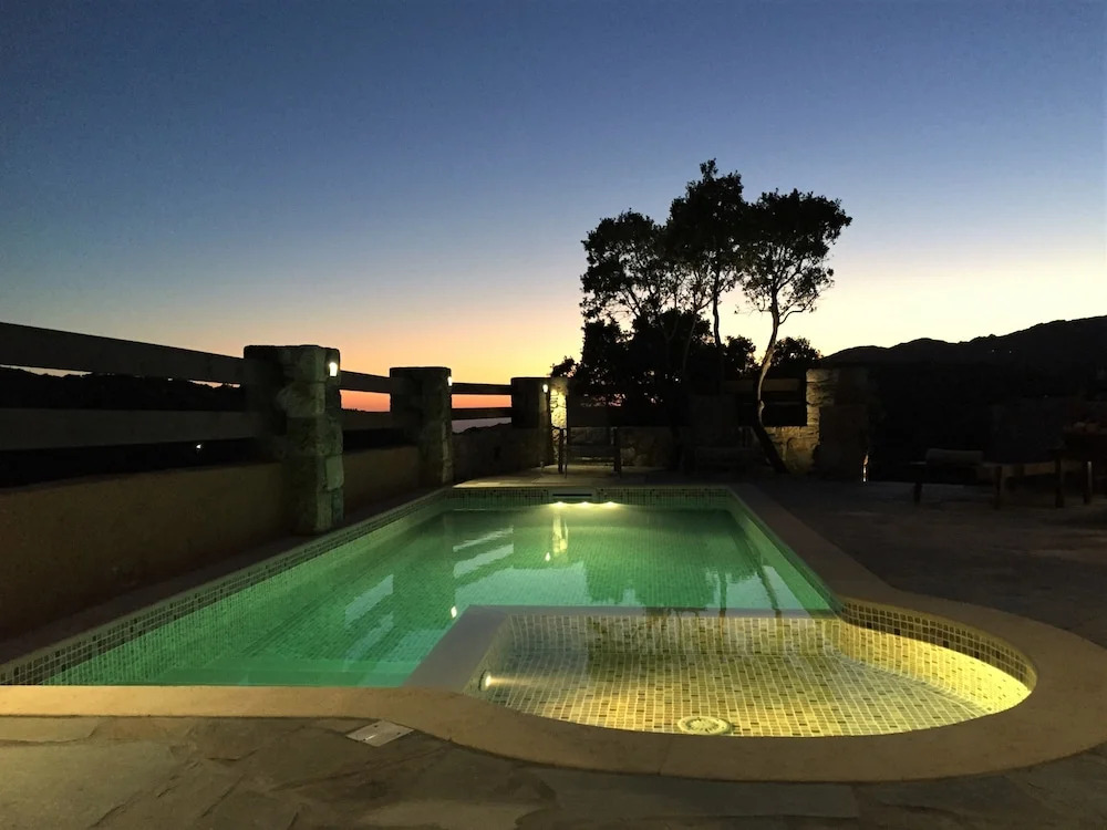 Archon Villa