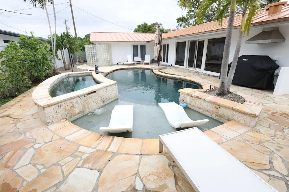 Lux Pool and Spa