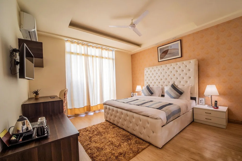 The Suburbio by ZiffyHomes