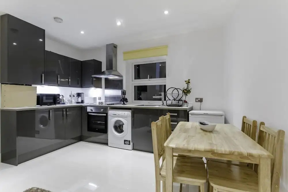 City Gate Serviced Apartments