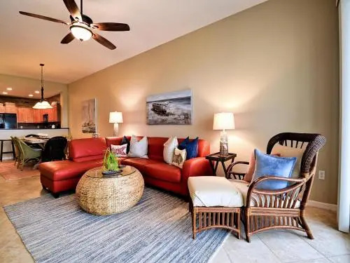 Harborview Grande 703