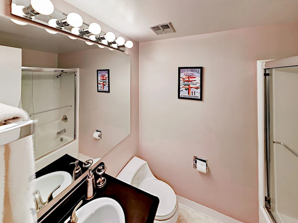 Claimjumper Duplex Unit 23 3 Bedrooms 4 Bathrooms Duplex