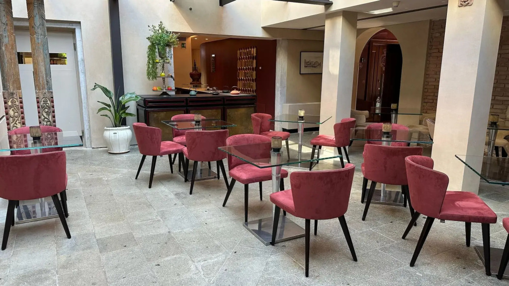 Ca Nigra Lagoon Resort