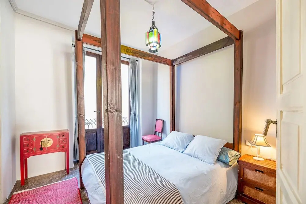 Na Jordana flat