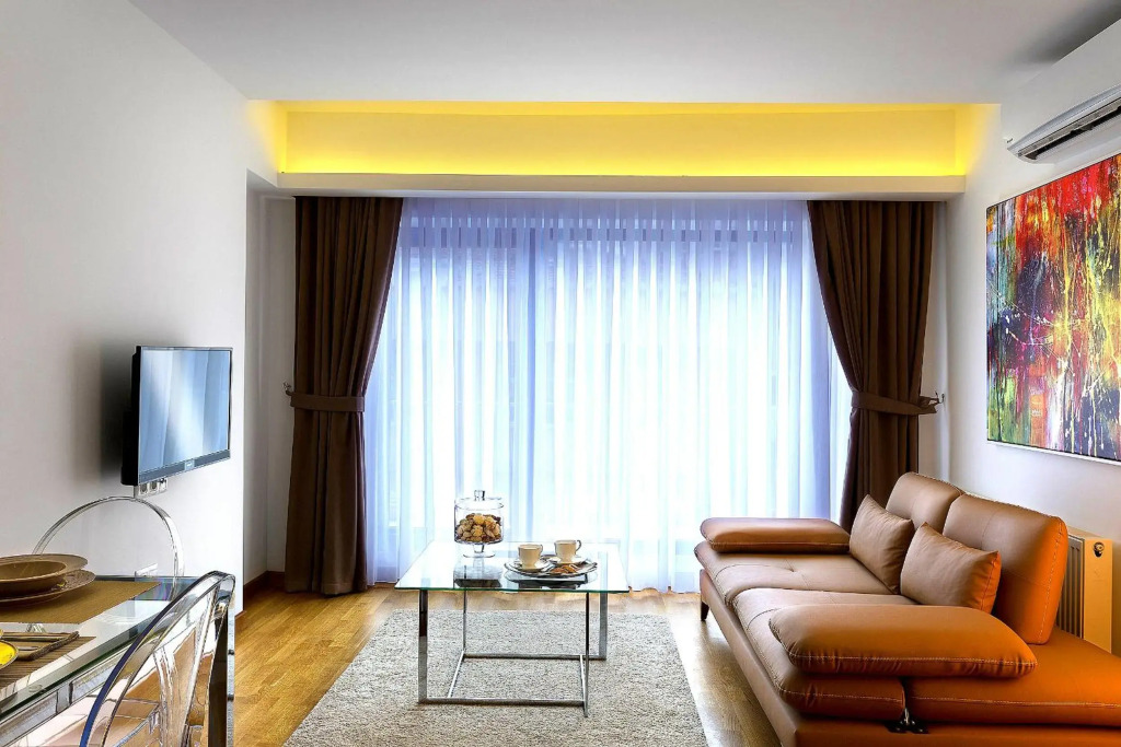 The Place Suit & Apartments