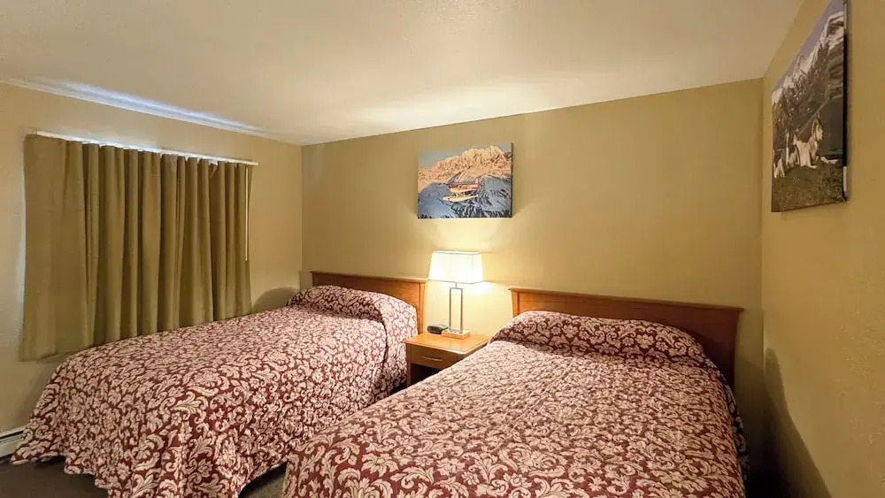 Young's Motel