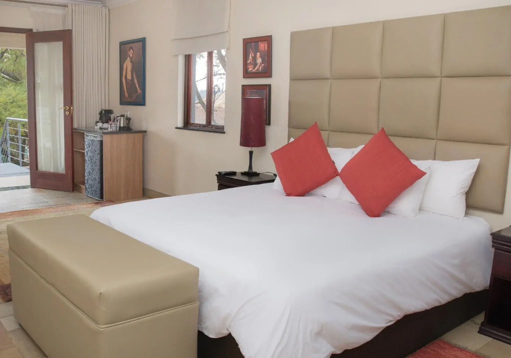 Inn and Out Plus Craighall