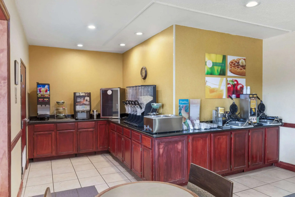Quality Inn & Suites Wichita Falls I-44