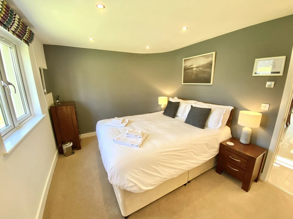 Trewhiddle Retreat V19 by Together Travel - Luxury 4-Bedroom Villa