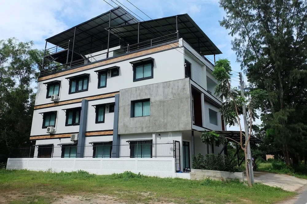 Rublom Chomview Pranburi