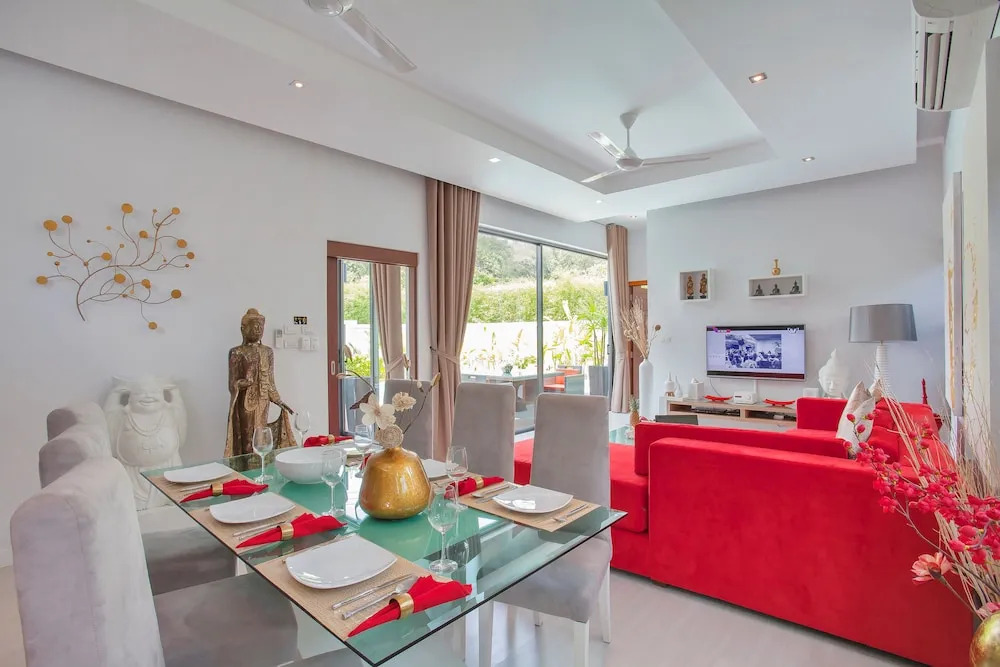 Isawan 2BR Salt Pool Villa in Baannaraya