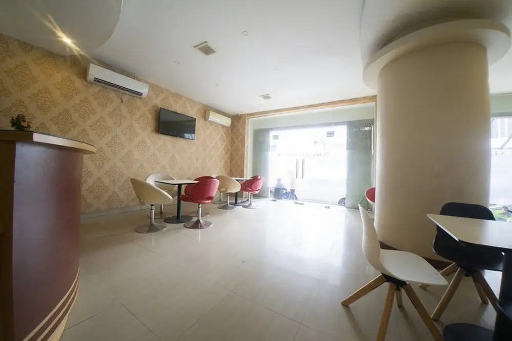 Reddoorz near Ambon Plaza