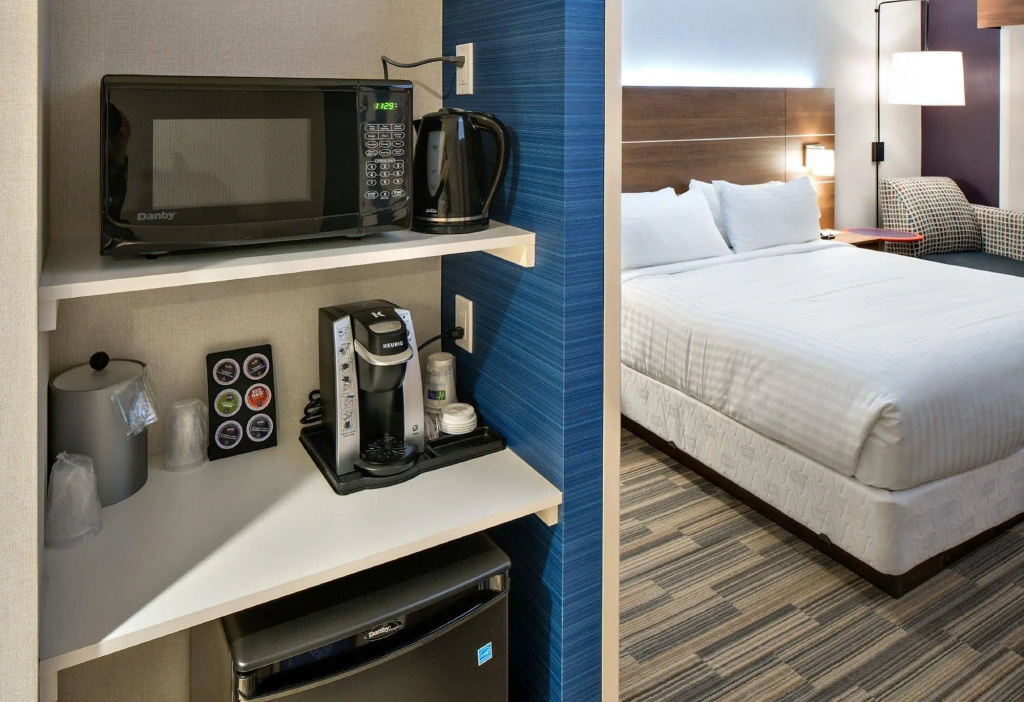 Holiday Inn Express - Red Deer North by IHG