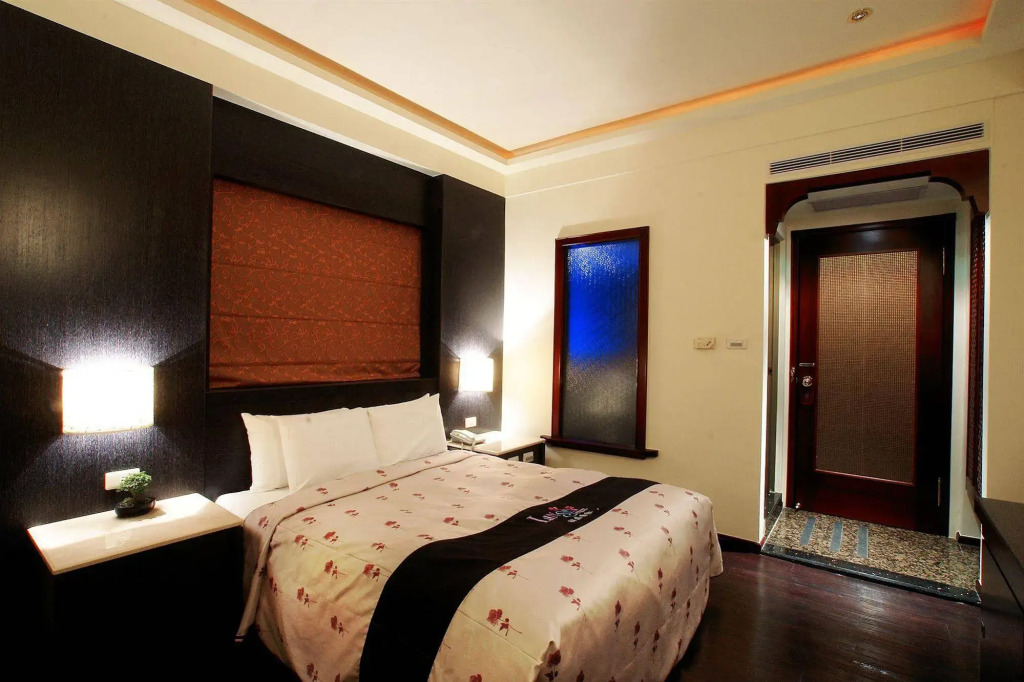 I HI Sanduo Travel Hotel