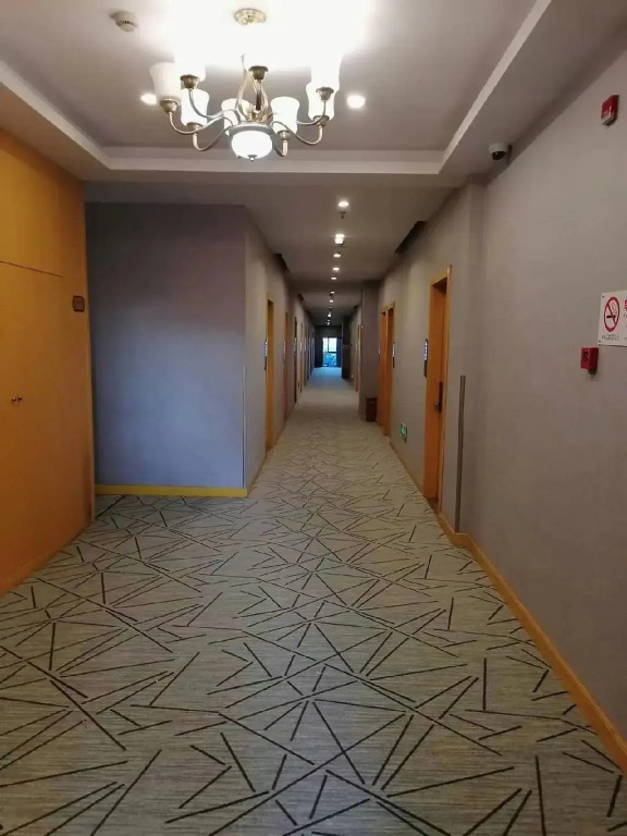 Shell Shanghai Jiading Nanxiang Town Minzhu Street Hotel