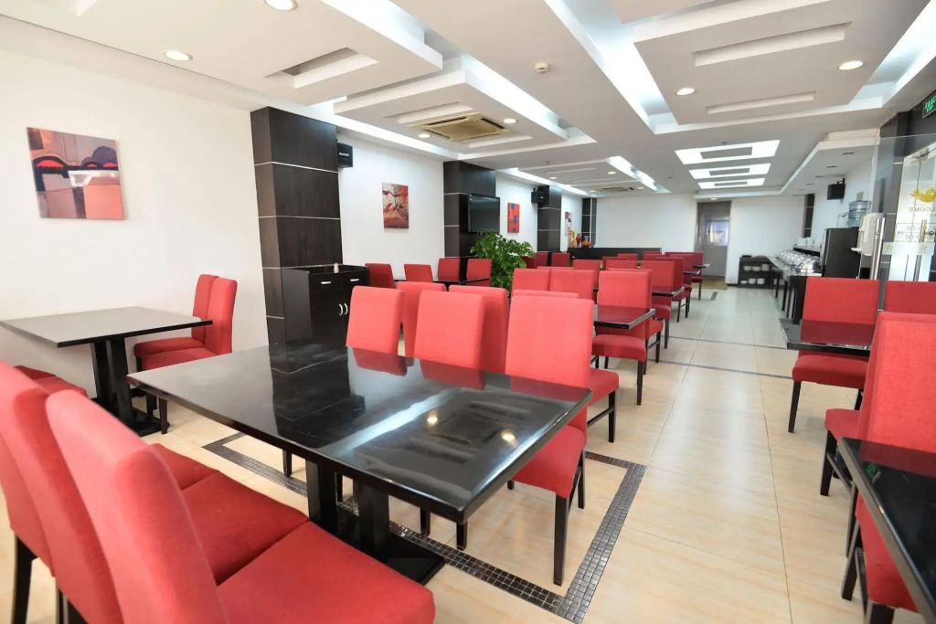 Shanghai Joyful Star Hotel-Free shuttle bus to Pudong Airport and Disneyland