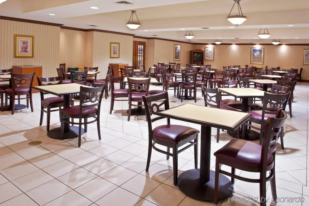 Wyndham Garden Erie