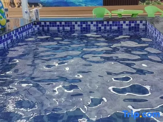 Qizhen Hot Spring Hotel
