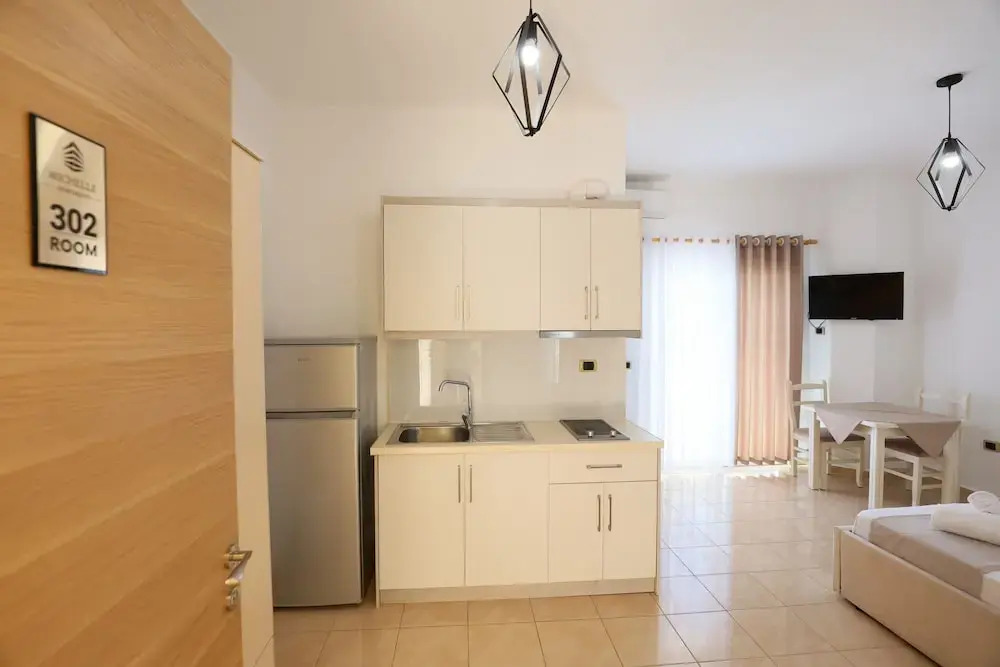 Michelle Apartments