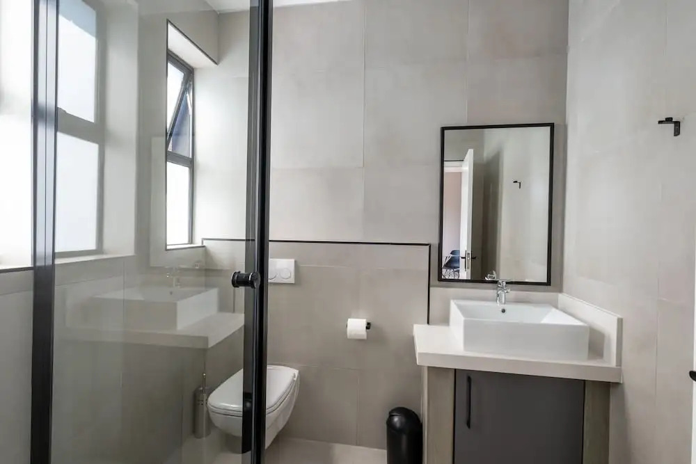 Inn & Out Plus Rosebank