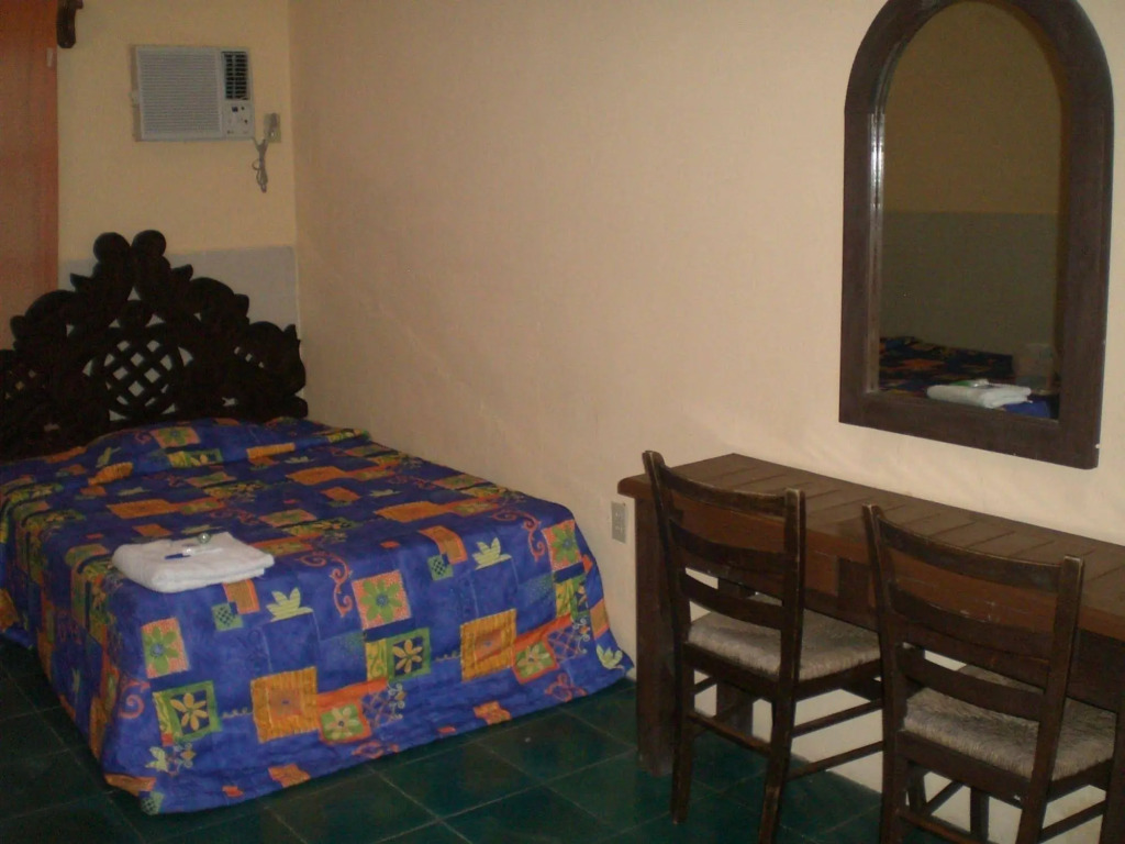 Hotel Colonial San Carlos