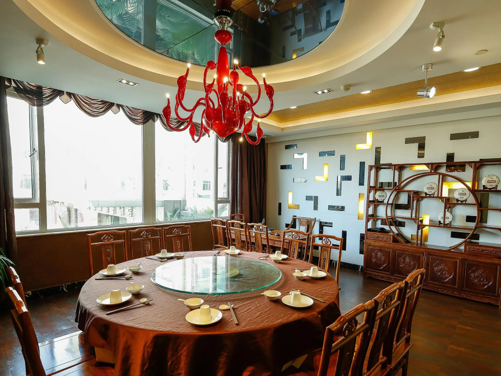 Ying Ge Hai Holidays Hotel