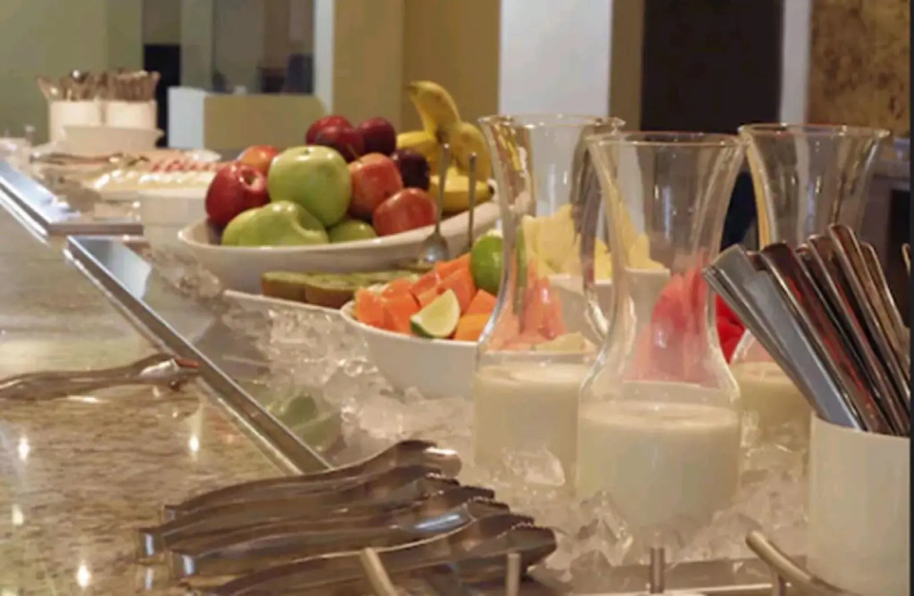 Hyatt Place San Jose Pinares