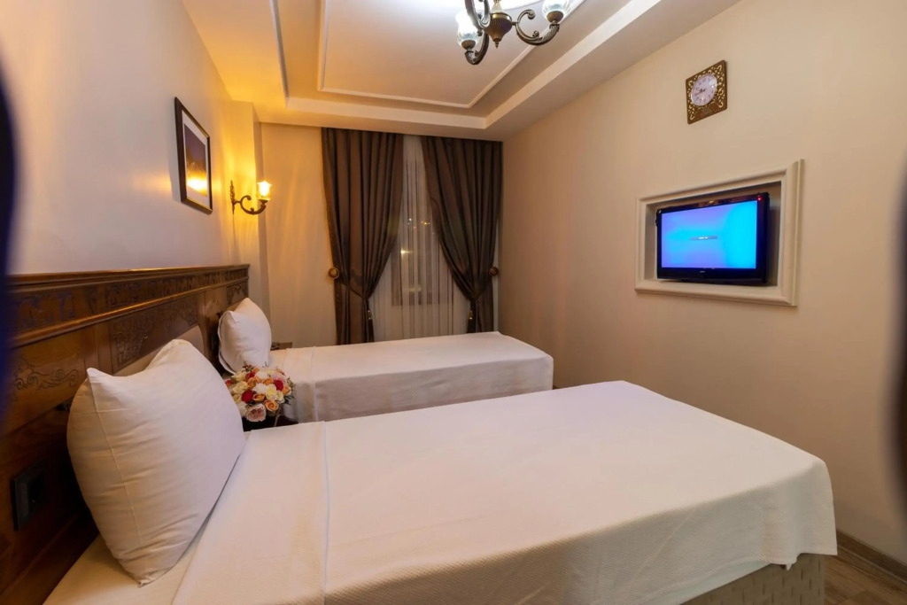 Elruha Hotel