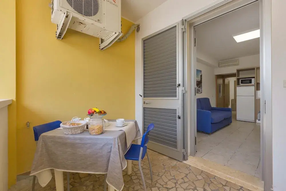 2828 Residence Solaris - Bilo Seminterrati by Barbarhouse