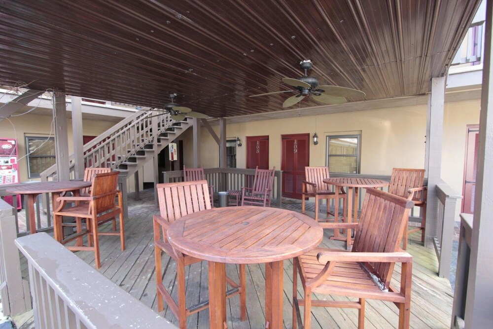 Ridgeway Inn
