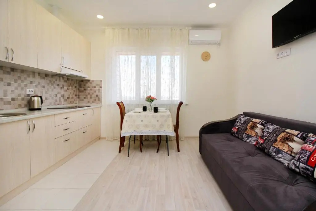 ZhK Raduzhnyj bereg apartamenty bliz aeroporta RB343