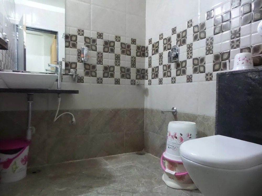 Atharva Hotel