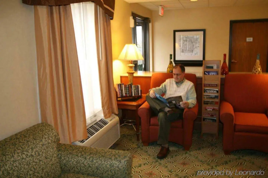 Hampton Inn Battle Creek